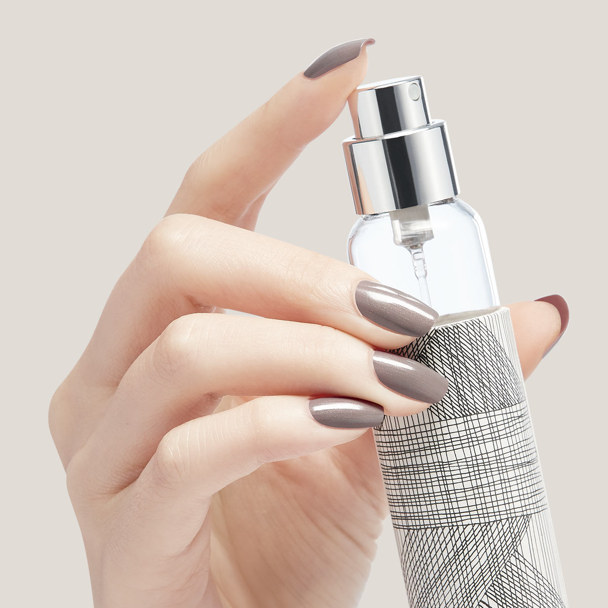 SUN ENVY GEL EFFECT NAIL POLISH – MANCHESTER AT DAWN